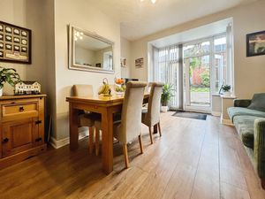 Dining room- click for photo gallery